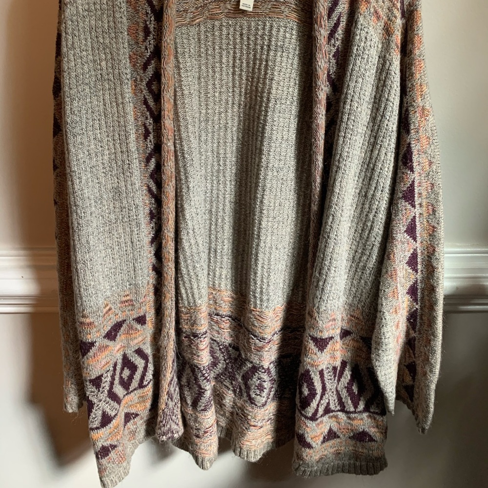 Comfy Cardi! - Picture 2 of 5